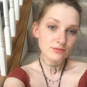 Meet your Posher, Bryony